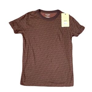 Brown T-shirt Bitten Sarah Jessica Parker